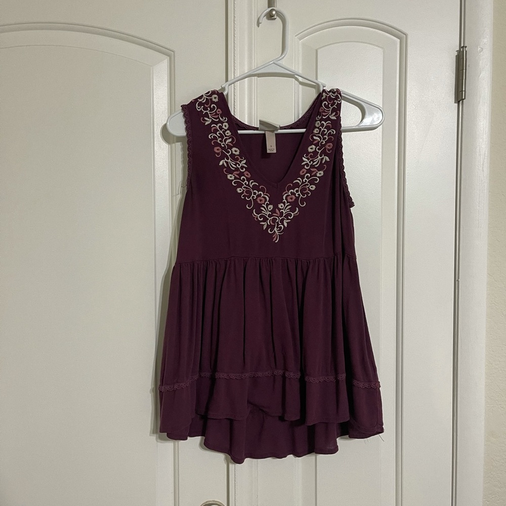 Knox Rose floral tank